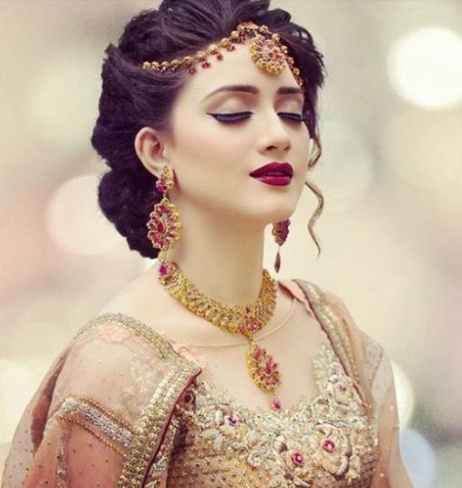 Bridal Looks  Traditional Makeup and Hairstyles of Various Cultures in  India  Be Beautiful India